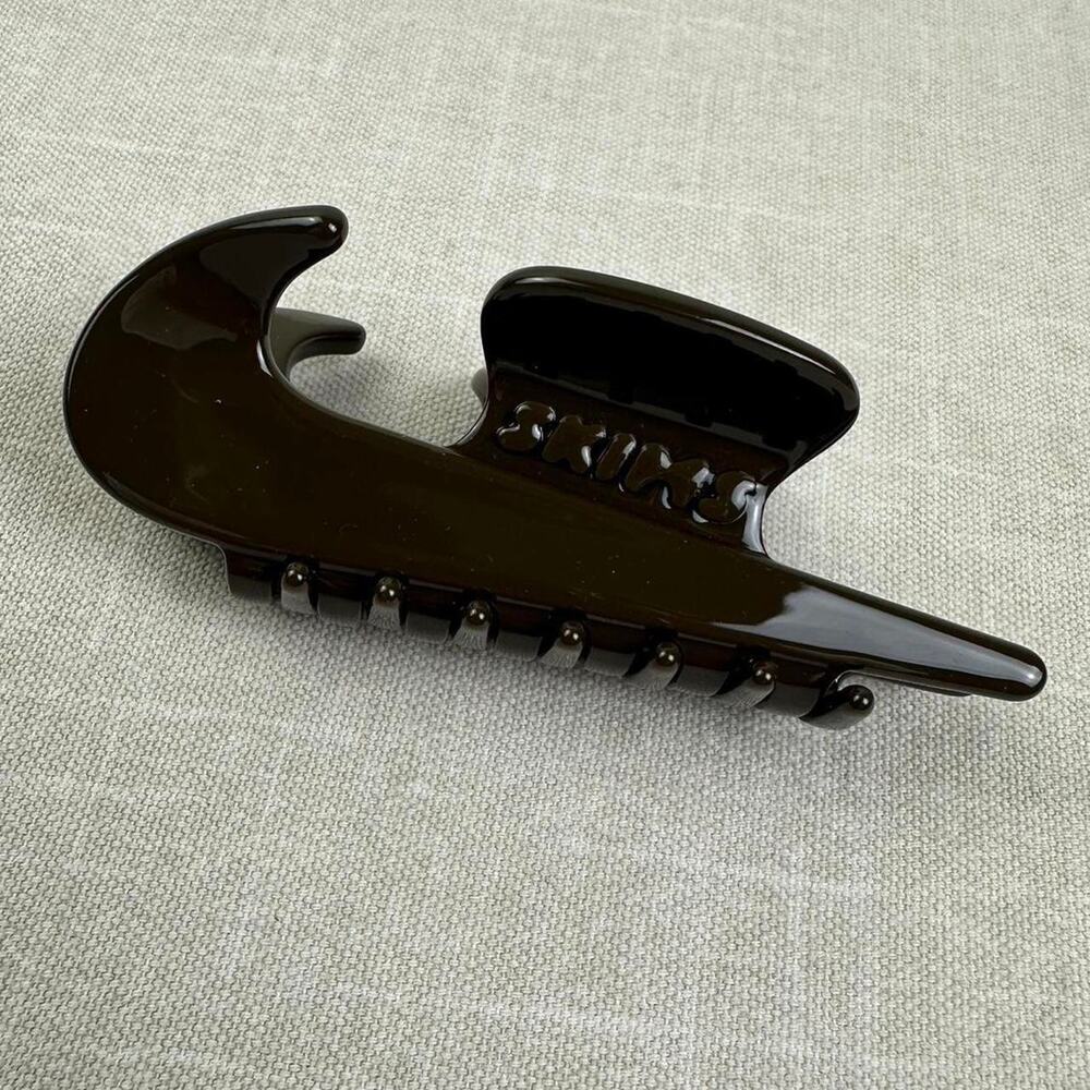 SKIMS | Accessories | Skims X Nike In Store Exclusive Hair Clip In